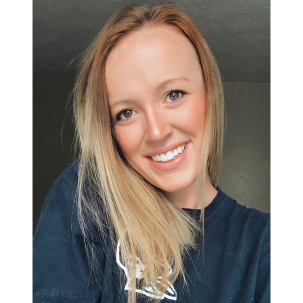 Meet your Posher, Nicole